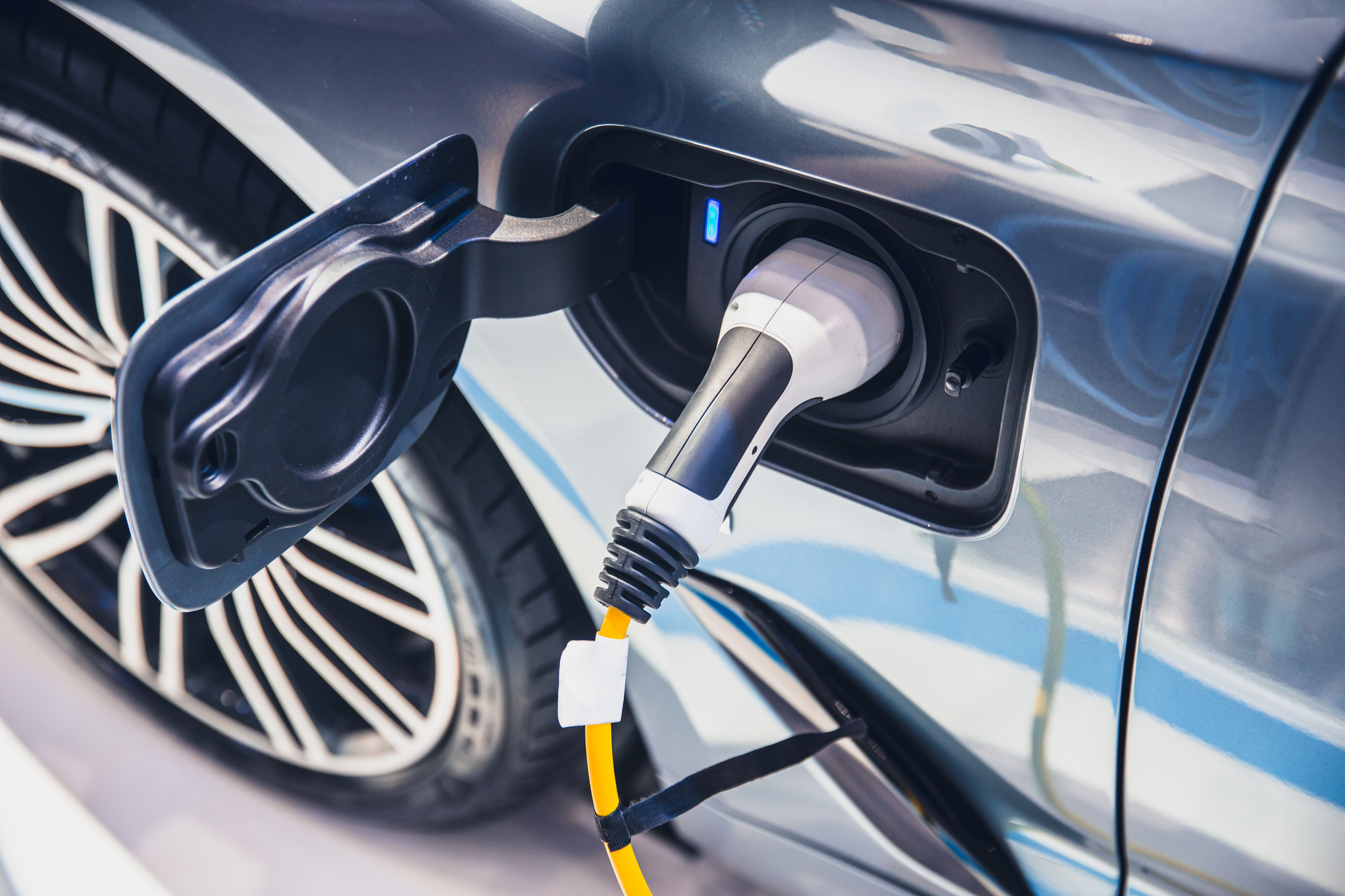 EV Battery Warranties: A Key Consideration